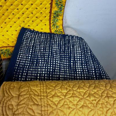 Large Selection of Table Runners and Placemats Include the Rooster Runner