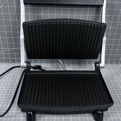 Gridler Panini Machine, by Cuisinart 