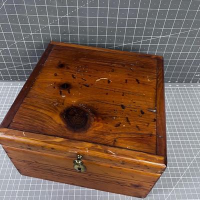 Awesome Wood Keepsake Box