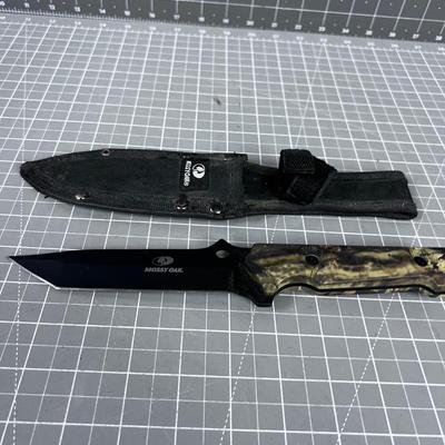 Mossy Oak Hunting Knife