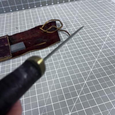 Hand Made Hunting Knife with Stacked Leather Handle