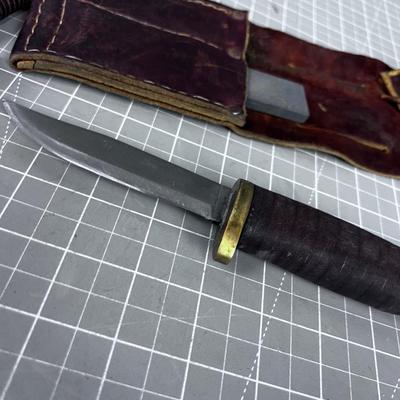 Hand Made Hunting Knife with Stacked Leather Handle