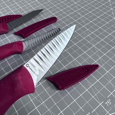 3 Red Groove Tech Pairing Knives with Blade Covers