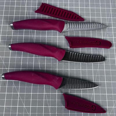 3 Red Groove Tech Pairing Knives with Blade Covers