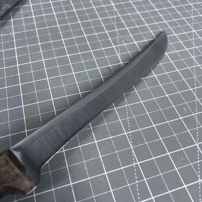 Chicago and Lifetime Cutlery CARBON STEEL KNIVES 