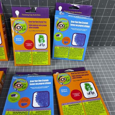 8 Grow your own CRYSTAL Kits