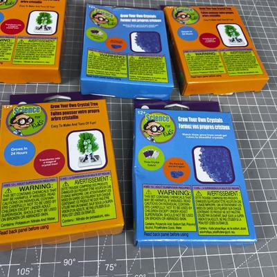 8 Grow your own CRYSTAL Kits