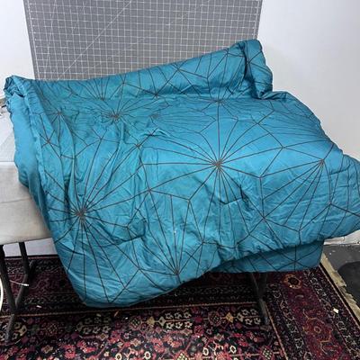 Green Full / Queen Blanket 