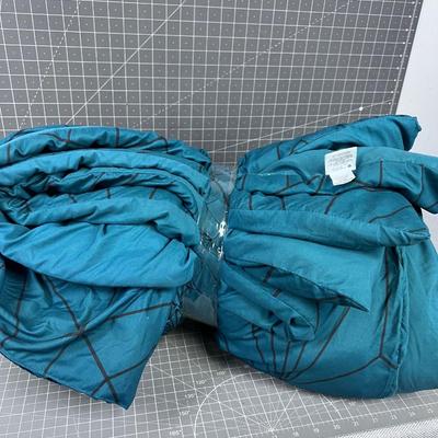 Green Full / Queen Blanket 