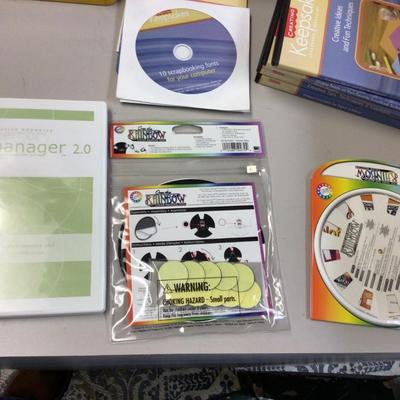 Scrapbooking Lot