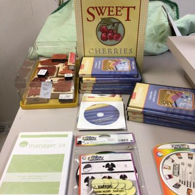 Scrapbooking Lot
