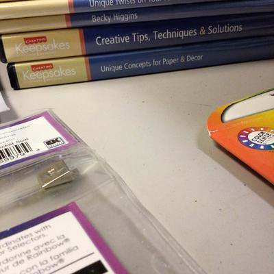 Scrapbooking Lot