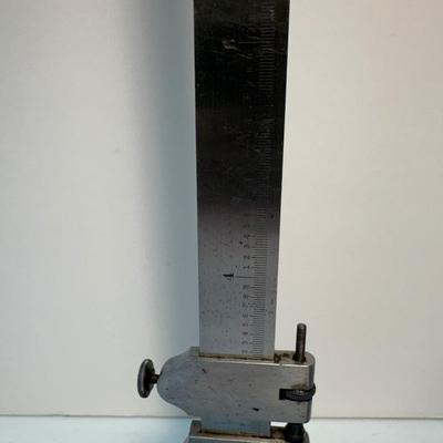 Starrett 0-12” Height Gage