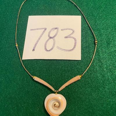 Natural Heart-shaped Shell Necklace