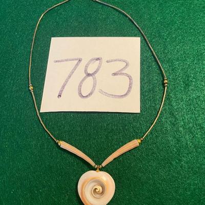 Natural Heart-shaped Shell Necklace