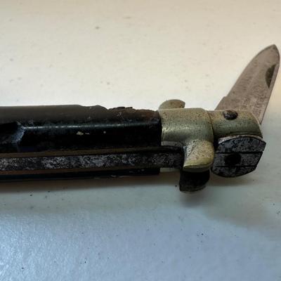 Italian Black Beauty Pocket Knife