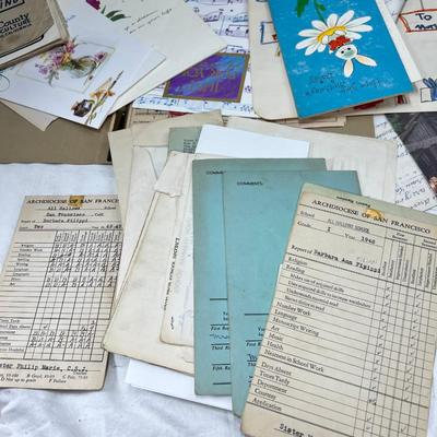 Triple layer of collectible paper