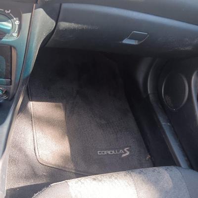 '01 TOYOTA COROLLA SEDAN 4 DOOR, AUTOMATIC