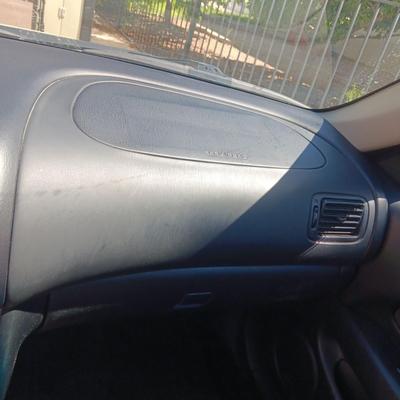 '01 TOYOTA COROLLA SEDAN 4 DOOR, AUTOMATIC