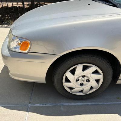 '01 TOYOTA COROLLA SEDAN 4 DOOR, AUTOMATIC