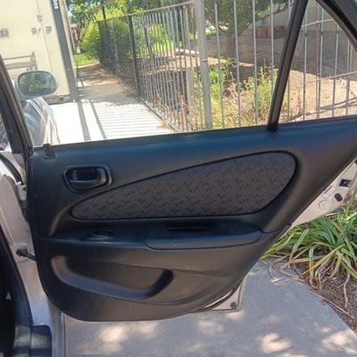 '01 TOYOTA COROLLA SEDAN 4 DOOR, AUTOMATIC
