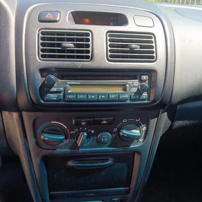 '01 TOYOTA COROLLA SEDAN 4 DOOR, AUTOMATIC