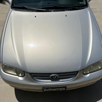 '01 TOYOTA COROLLA SEDAN 4 DOOR, AUTOMATIC
