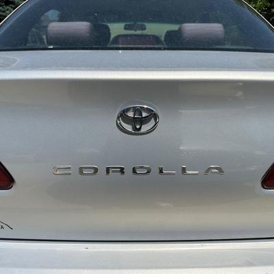 '01 TOYOTA COROLLA SEDAN 4 DOOR, AUTOMATIC