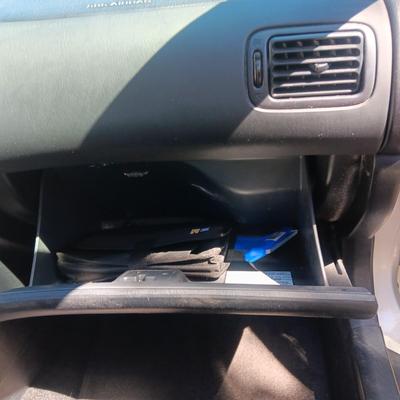 '01 TOYOTA COROLLA SEDAN 4 DOOR, AUTOMATIC