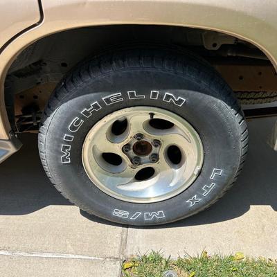 '96 FORD EXPLORER SPORT UTILITY 4WD