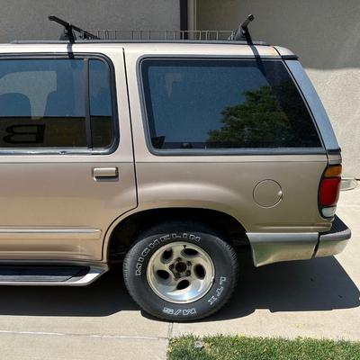 '96 FORD EXPLORER SPORT UTILITY 4WD