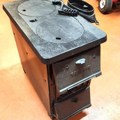 Lot #126 Antique Vernois No. 2 Cast Iron Wood Stove