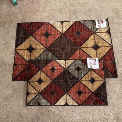 2 NEW MAPLES ACCENT RUGS