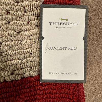 4 NEW THRESHOLD ACCENT RUGS