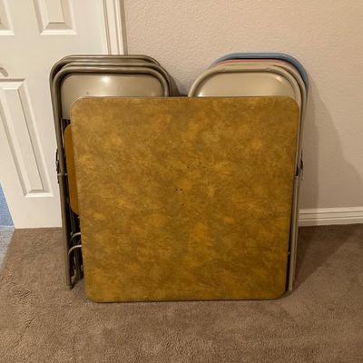 FOLDING CARD TABLE AND 8 CHAIRS