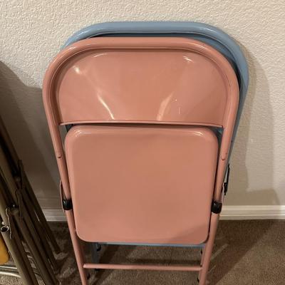 FOLDING CARD TABLE AND 8 CHAIRS