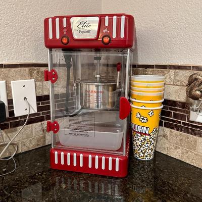 ELITE COUNTERTOP POPCORN MAKER AND CUPS