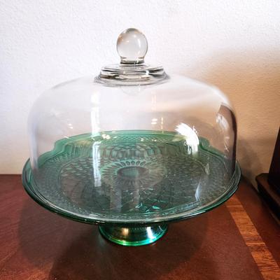 Lot #132 Anchor Hocking Covered Cake Plate "Wexford Emerald"