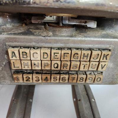 Lot #136 Seebring 200 Wall O Matic Coin Operated Juke Box - needs restoration