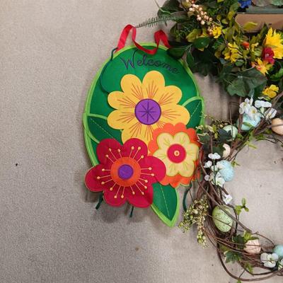 EASTER & SPRING WREATHS, CLOTH SPRING WALL HANGING