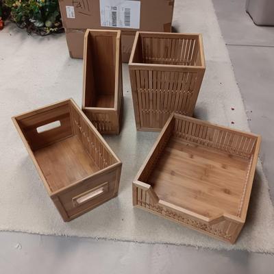 4 BAMBOO ORGANIZERS