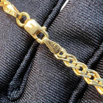 18 k Gold cross and chain 20 in