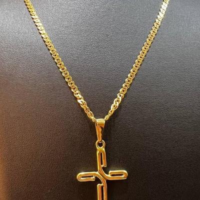 18 k Gold cross and chain 20 in