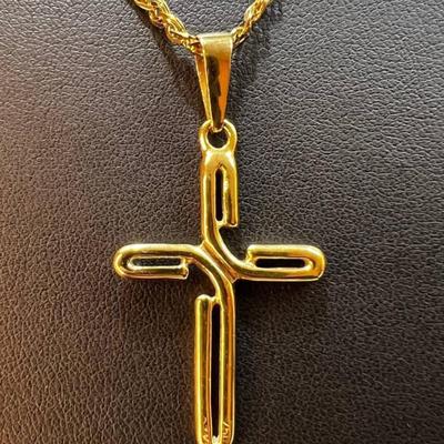 18 k Gold cross and chain 20 in