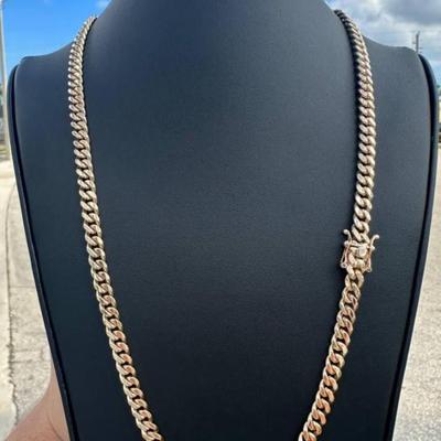 10 k Gold chain 26 in
