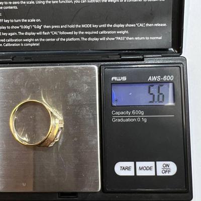 Gold and diamond ring Saphire size 11 1/2