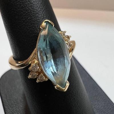 14 k Gold Diamond Emerald Ring