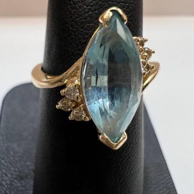 14 k Gold Diamond Emerald Ring