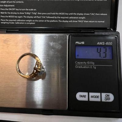 14 k Gold Diamond Emerald Ring