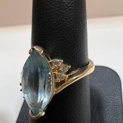 14 k Gold Diamond Emerald Ring